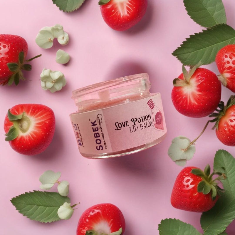 Berry Bliss - Strawberry Lip Balm Butter 15 G | Verified Sustainable Lip Balms on Brown Living™