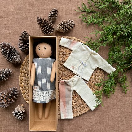 Play Set - Jane - Cotton Fabric Toy - Warm | Verified Sustainable Role & Pretend Play Toys on Brown Living™