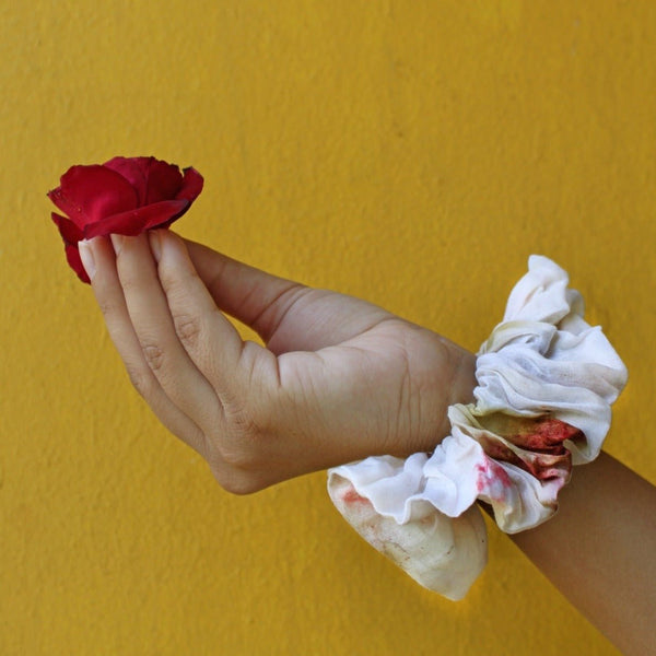 Rose Soft - Anti Breakage Mul Fabric Zipper Scrunchie | Verified Sustainable Hair Styling on Brown Living™