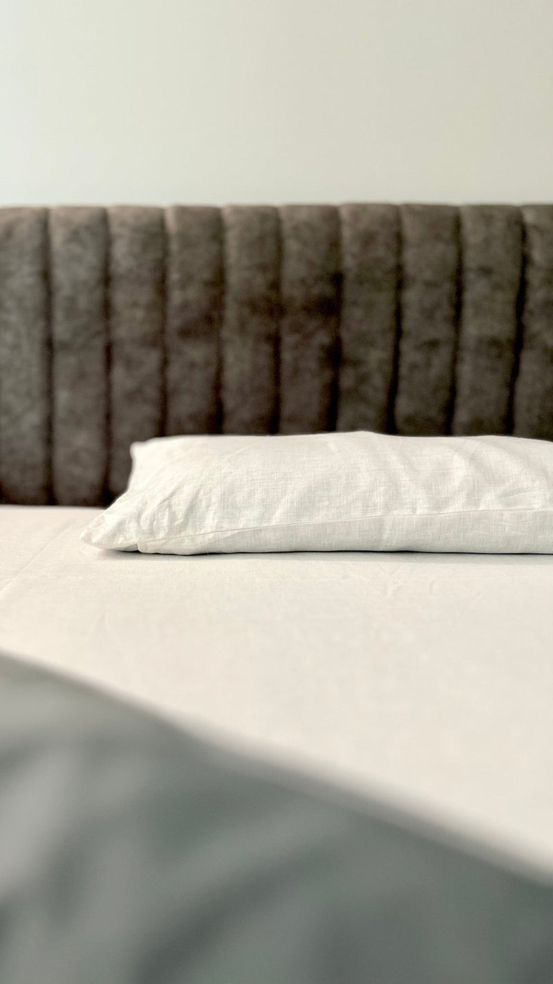 Shwet- Pure White Hemp Bedsheet with Pillow Cases | Verified Sustainable Bed Linens on Brown Living™