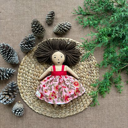 Single Doll - Daisy - Cotton Fabric Toy - Warm | Verified Sustainable Role & Pretend Play Toys on Brown Living™