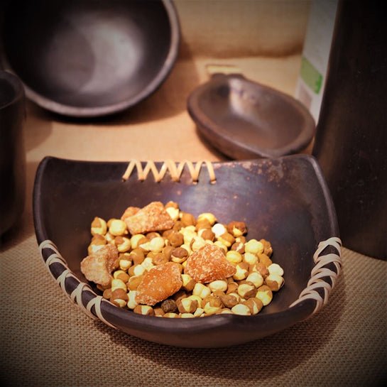 Trikon - Longpi Black Pottery Serving Bowl | Verified Sustainable Dinner Set on Brown Living™