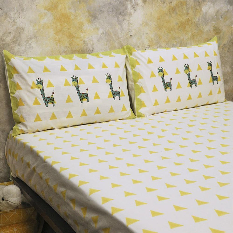 Buy Bed Set - My Best Friend Gira The Giraffe - Yellow | Shop Verified Sustainable Bed Linens on Brown Living™