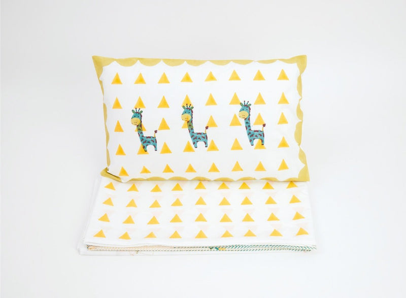 Buy Bed Set - My Best Friend Gira The Giraffe - Yellow | Shop Verified Sustainable Bed Linens on Brown Living™