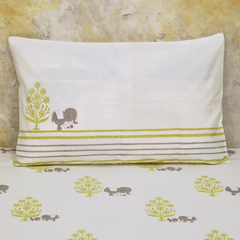 Buy Bed Set - The Adventures Of Mamma & Me | Shop Verified Sustainable Bed Linens on Brown Living™