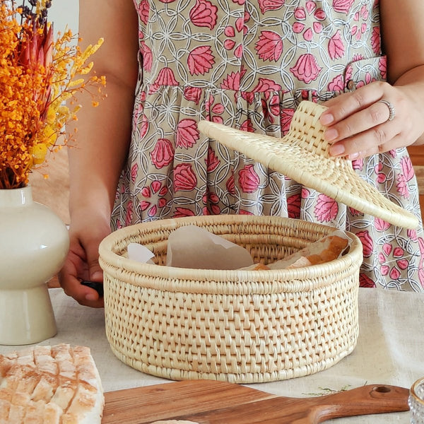 Buy Eco Friendly Moonj Grass Bread/Roti Basket | Shop Verified Sustainable Baskets & Boxes on Brown Living™