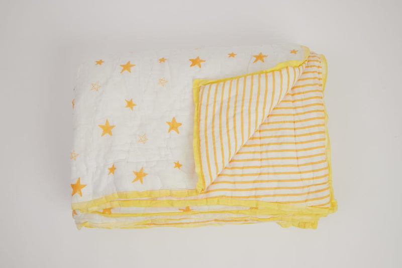 Buy Quilt - Ace The Superbaby Flies Over Town | Shop Verified Sustainable Bed Linens on Brown Living™