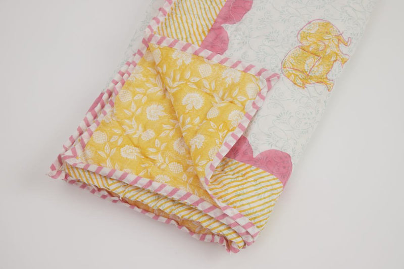 Buy Quilt - Baby Elle | Shop Verified Sustainable Bed Linens on Brown Living™