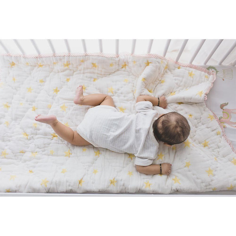 Buy Quilt - I Am Going To The Circus - Peach | Shop Verified Sustainable Bed Linens on Brown Living™