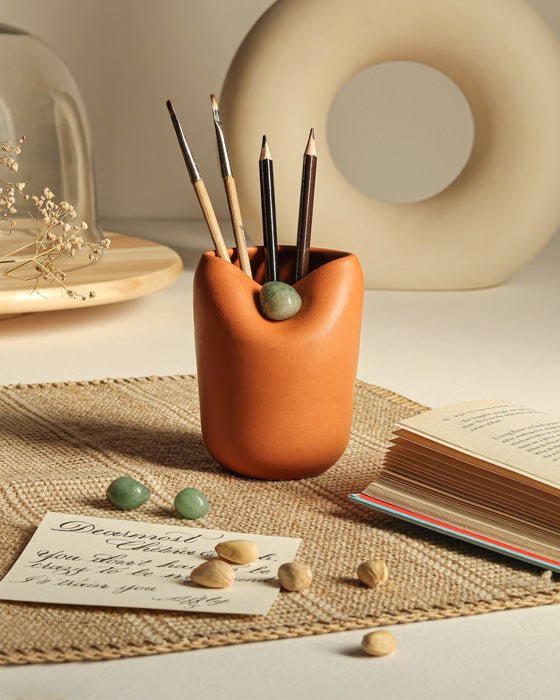 Buy Reminder Vase - Terracotta Brown | Shop Verified Sustainable Vases on Brown Living™