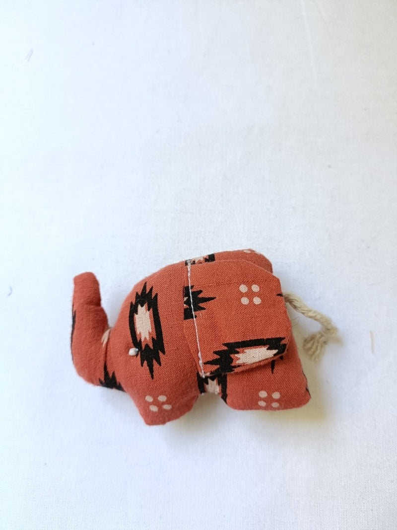 Buy Upcycled Stuffed Fridge Magnet | Shop Verified Sustainable Decor & Artefacts on Brown Living™