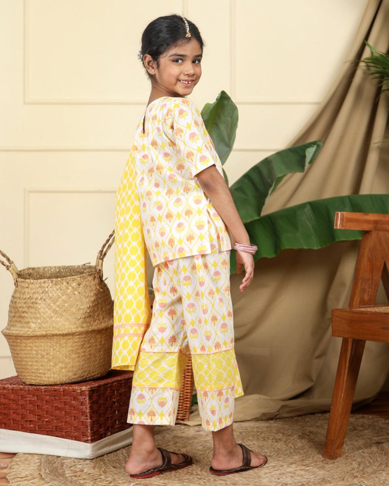 Buy Zahra Girls Hand-Block Printed Cotton Ethnic Suit Set | Shop Verified Sustainable Kids Ethnic Sets on Brown Living™